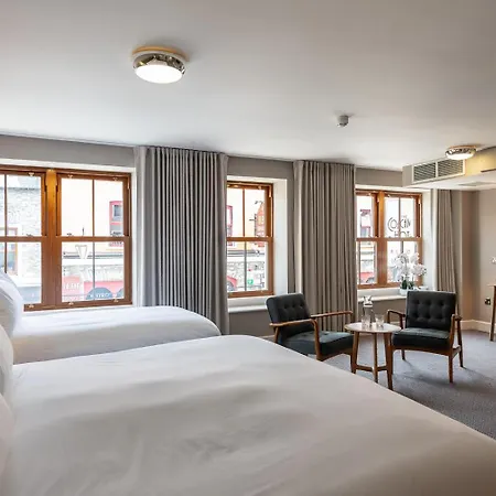 Coachmans Townhouse Отель Кенмар