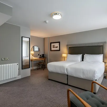 מלון Coachmans Townhouse 3*