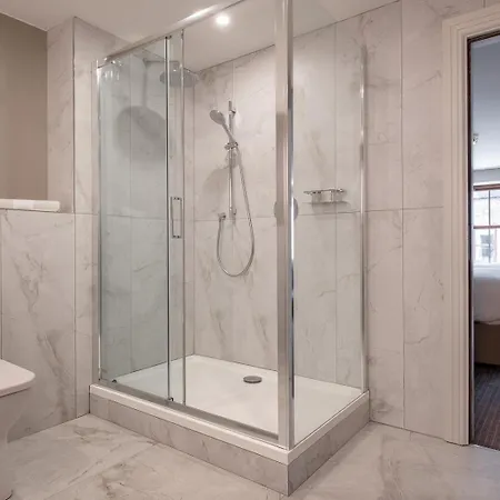 Coachmans Townhouse 3* Кенмар